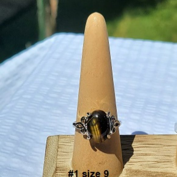 Tiger's Eye Gemstone Rings - Picture 2 of 9